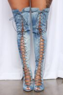 Botas Altas de Mezclilla con Detalles de Encaje
