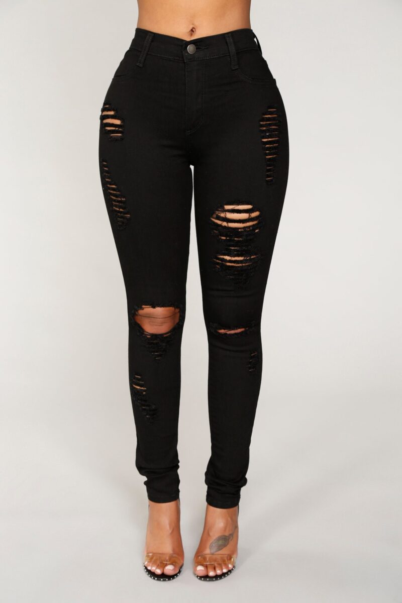 Jeans Ajustados Desgastados en Negro