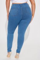 Jean Skinny de Alta Elasticidad y Lavado Medio