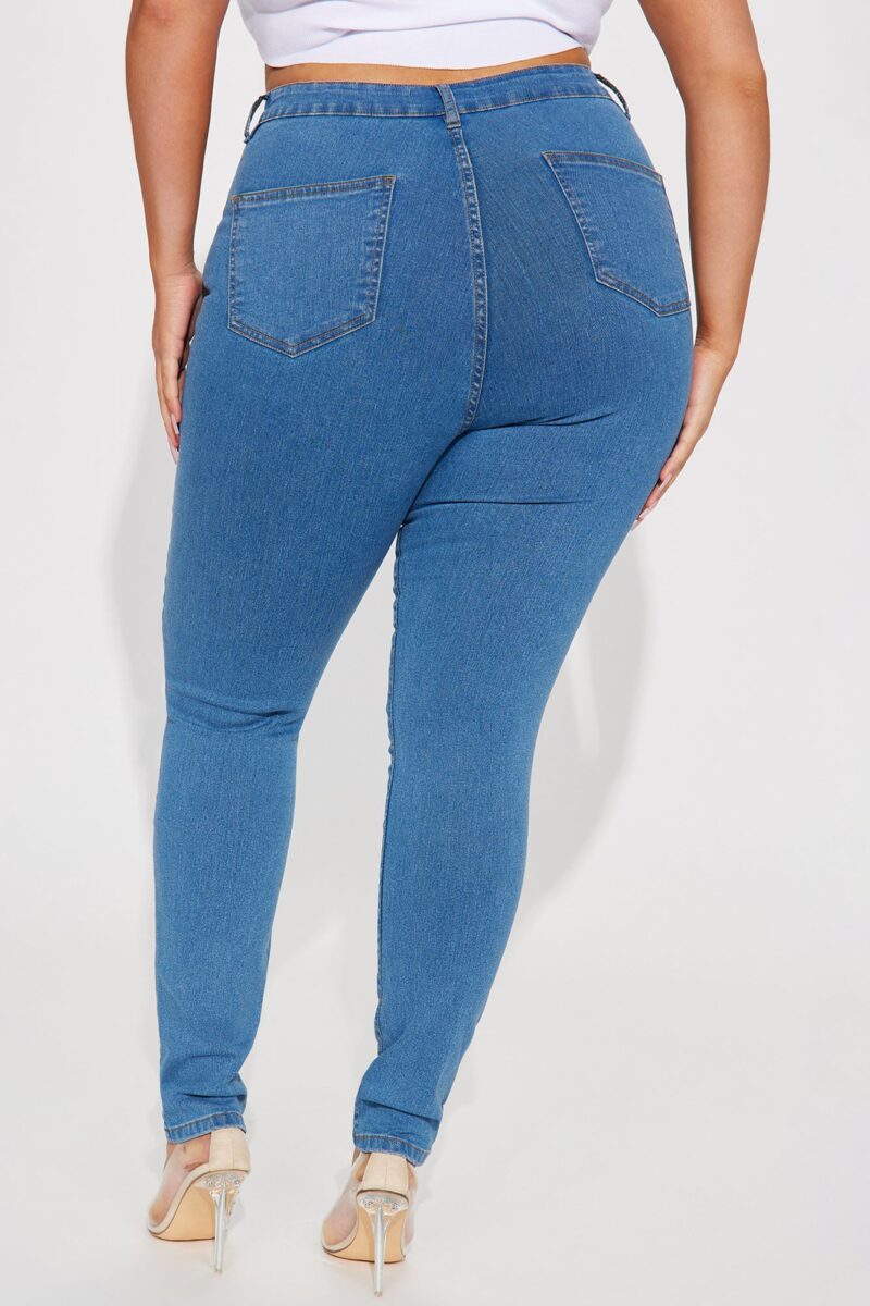 Jean Skinny de Alta Elasticidad y Lavado Medio - Image 6