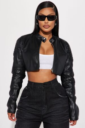 Chaqueta de Cuero Sintético Estilo Motero con Cuello Alto