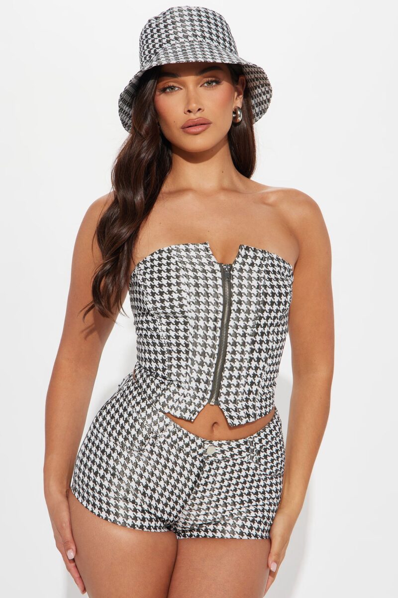 Set de Short y Top Tubo Tweed en 3 Piezas con Sombrero