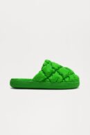 Pantuflas de Descanso en Verde Cerradas