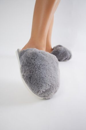 Pantuflas de Piel Sintética con Punta Cerrada