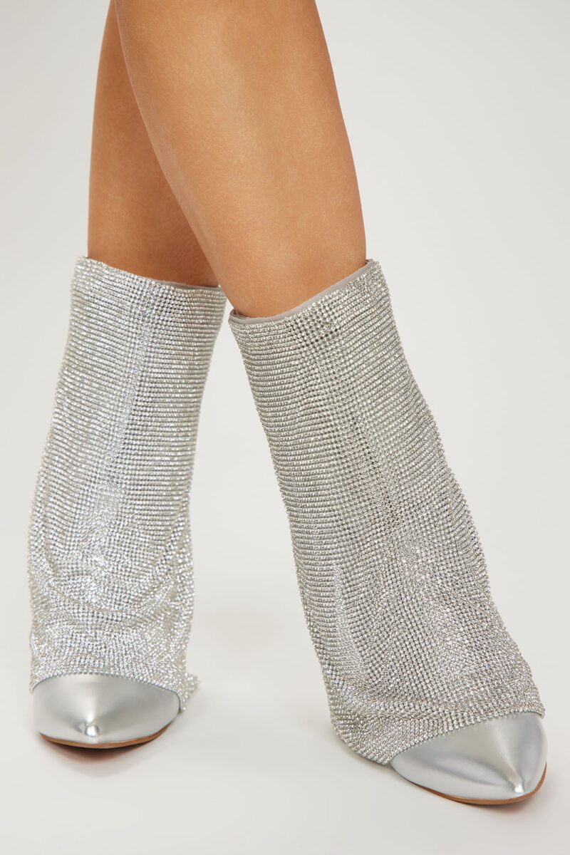 Botas con Incrustaciones de Estrás y Taco Aguja - Image 2