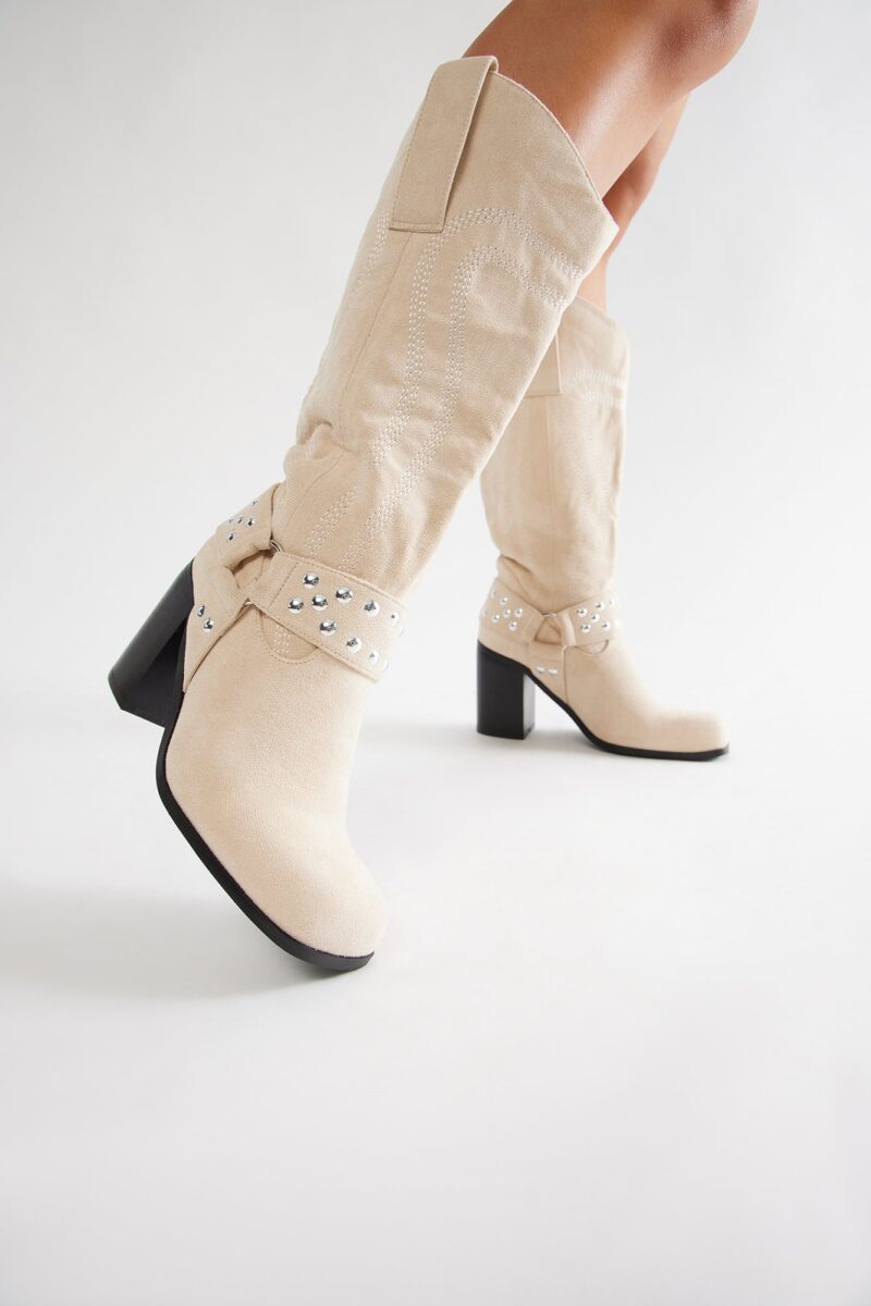 Botas Vaqueras Altas con Detalles Metálicos - Image 12