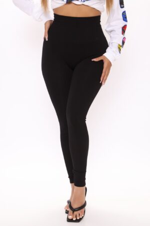 Leggings Negros con Efecto 'Tummy Tuck' y Cintura Alta