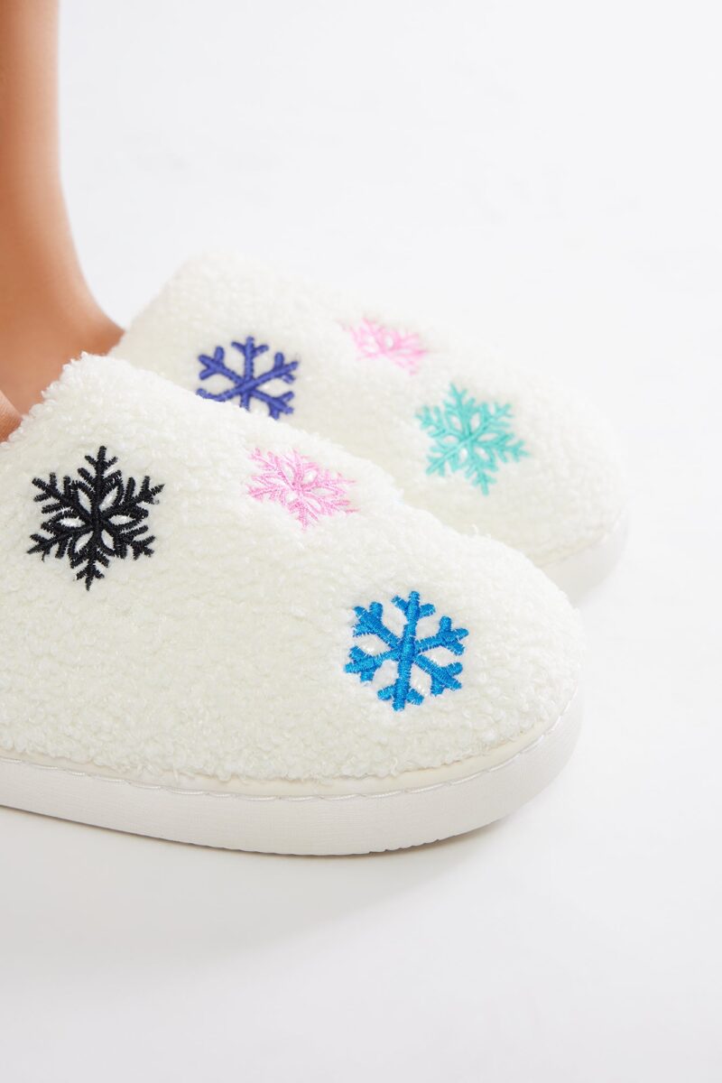 Pantuflas Estampado Copo de Nieve en Blanco Combinado - Image 4