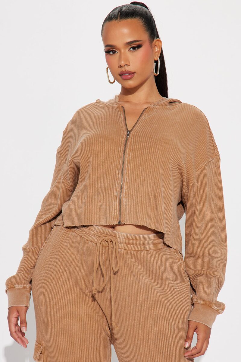 Conjunto de Pantalón Térmico y Hoodie con Cierre Frontal - Image 11