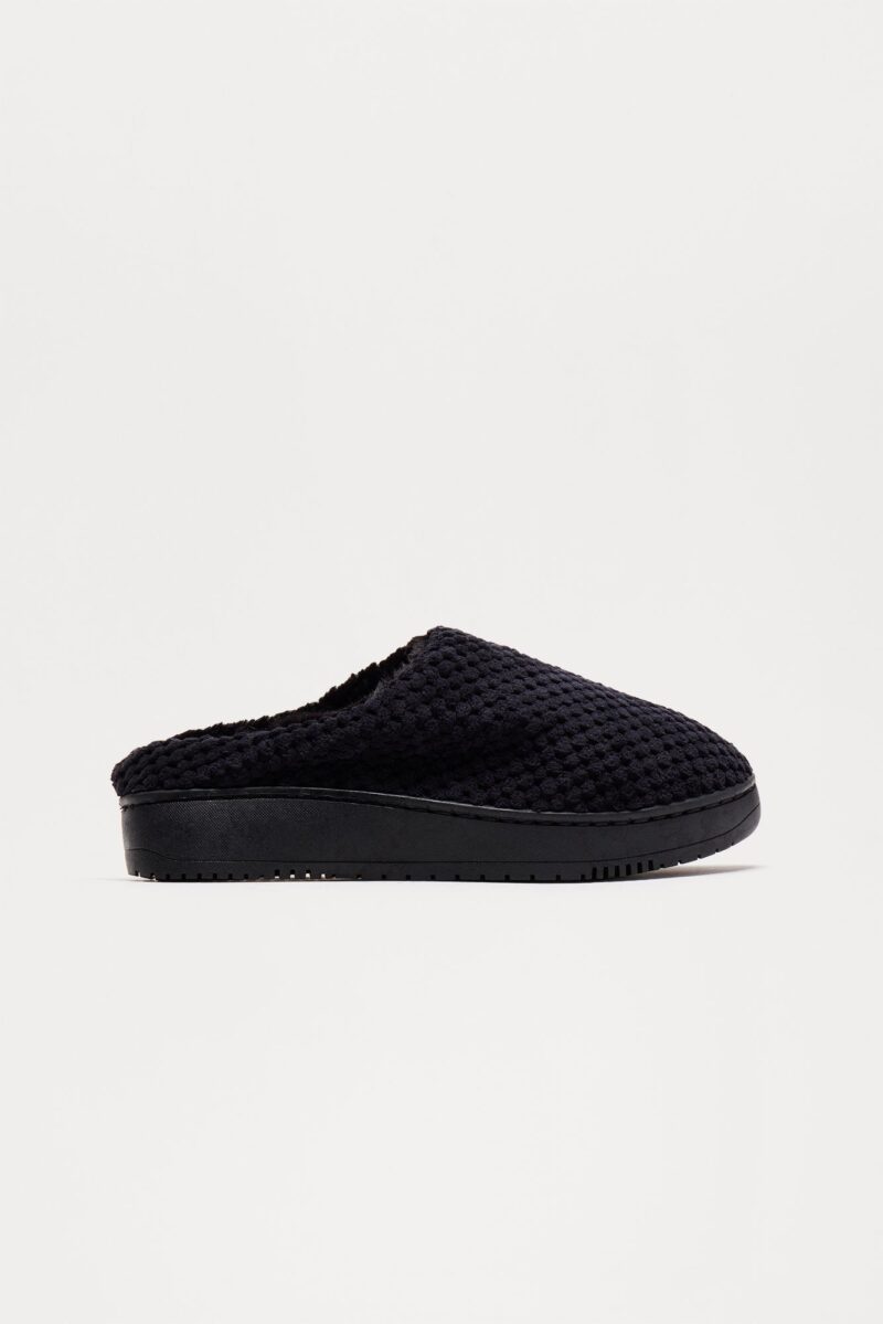 Pantuflas con Plataforma y Punta Cerrada - Image 3