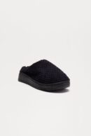 Pantuflas con Plataforma y Punta Cerrada