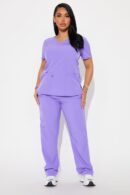 Camisa de Uniforme Unisex con Bolsillos y Cuello en V
