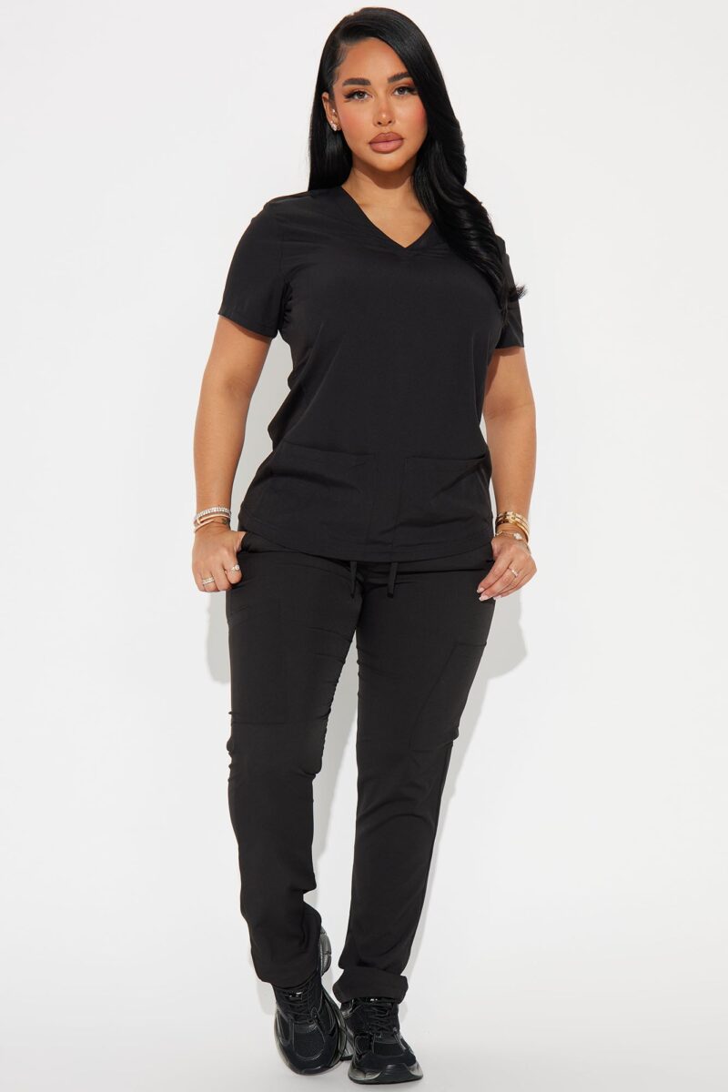 Top Uniforme Médico con 4FLEX y Bolsillos Profundos - Negro - Image 2