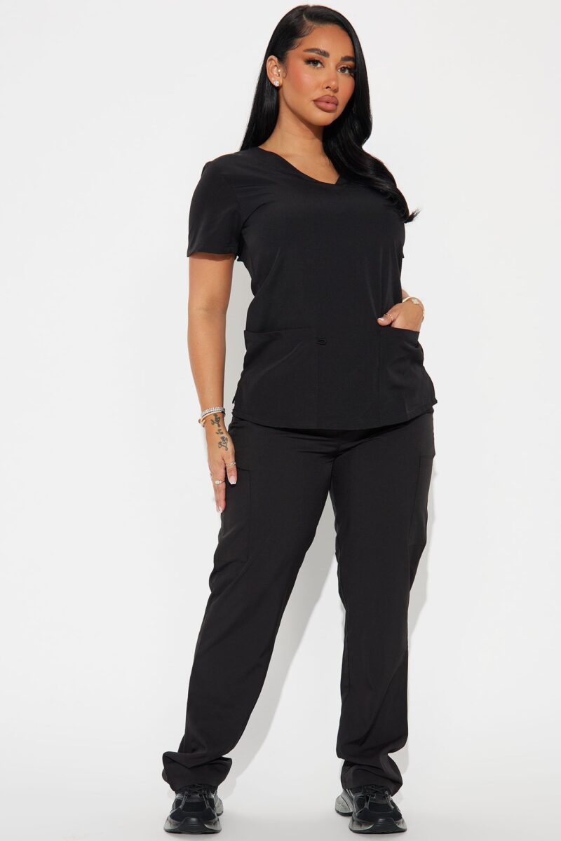 Camisa de Uniforme Unisex con Bolsillos y Cuello en V - Image 2