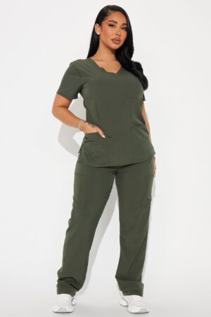 Conjunto de Uniforme Clínico 4FLEX Resistente - Verde Oliva