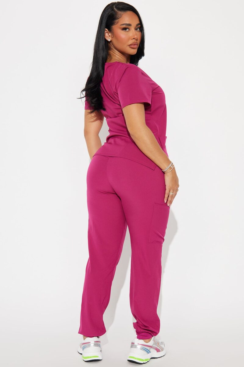 Conjunto de Scrubs con Pantalón Jogger y 4FLEX - Image 13