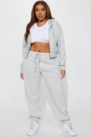 Conjunto de Jogging con Capucha y Cierre Frontal