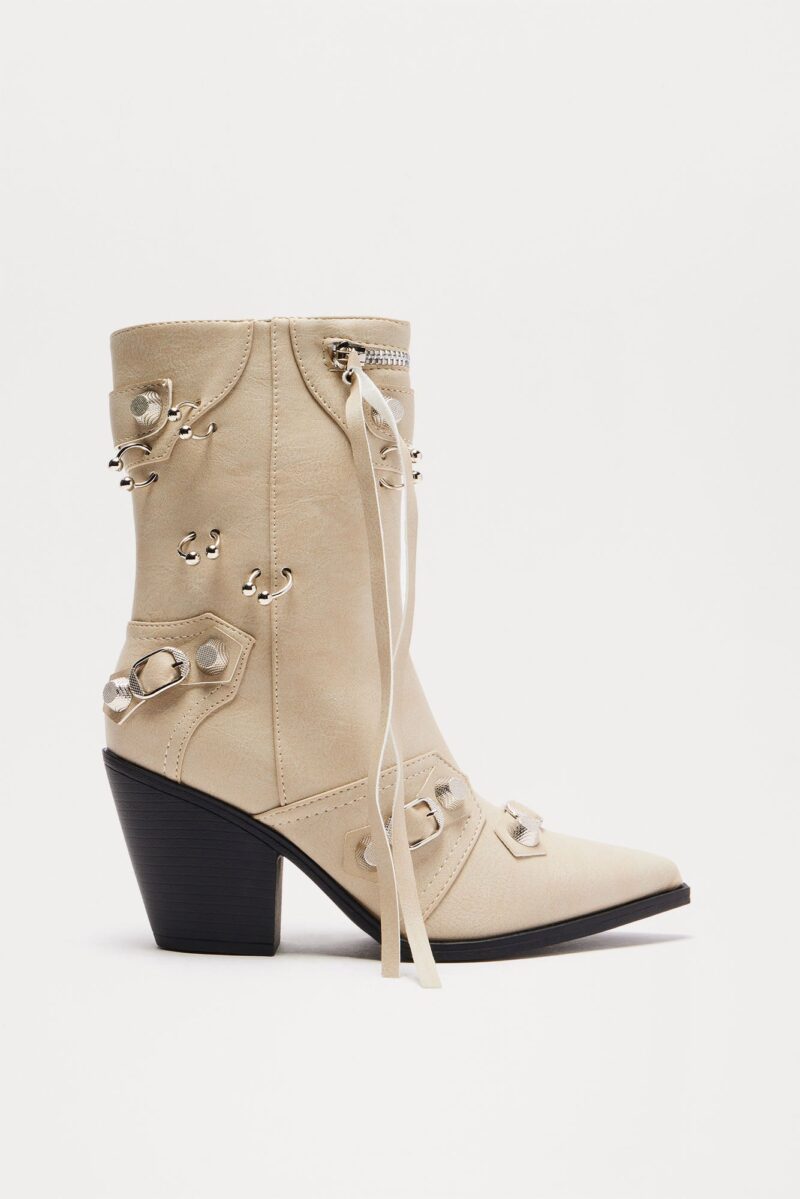 Botines Negros de Tacón Medio con Detalles Metálicos - Image 7