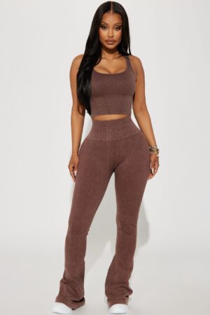 Leggins Activos de Campana en Marrón