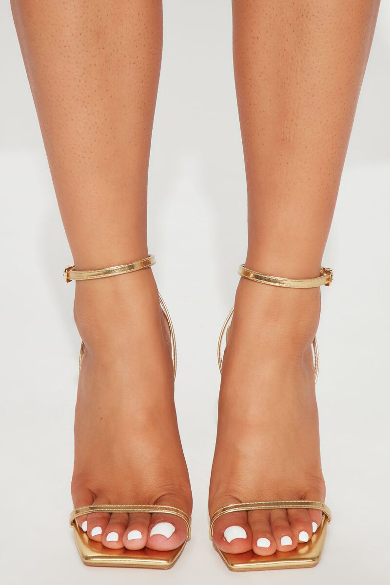 Sandalias de Tacón Cuadrado con Correa Ajustable - Image 7