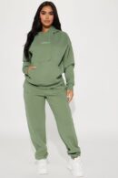 Conjunto de Jogging con Capucha y Bolsillo Canguro