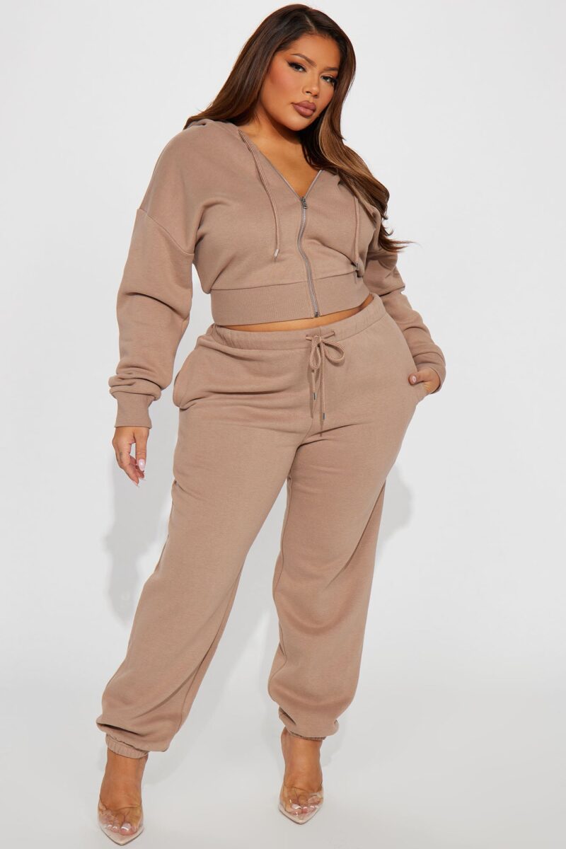 Conjunto de Jogging con Capucha y Cierre Frontal - Image 38