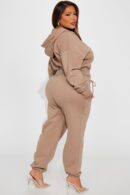 Conjunto de Jogging con Capucha y Cierre Frontal