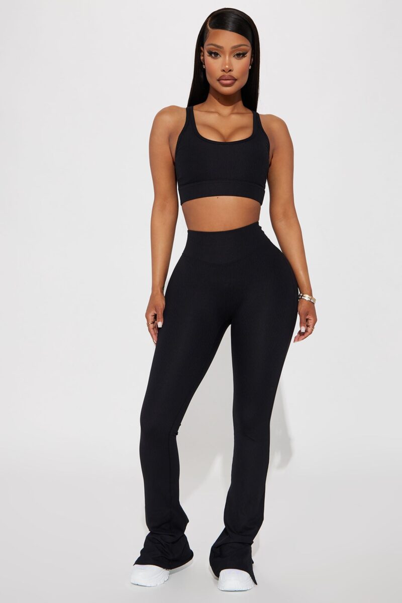 Leggings de Yoga Activo Sin Costuras y Corte Abierto - Image 2
