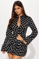 Conjunto de Falda Burbuja y Camisa a Lunares