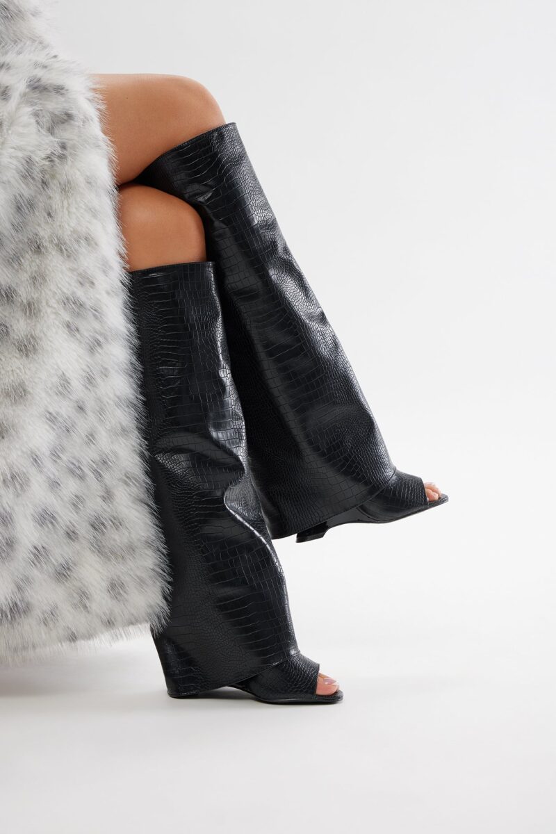 Botas Altas Hasta la Rodilla con Textura de Cocodrilo - Image 4