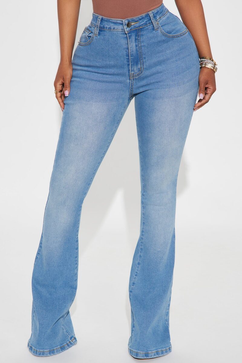 Jeans Bootcut Stretch de Corte Alto - Lavado Medio - Image 2