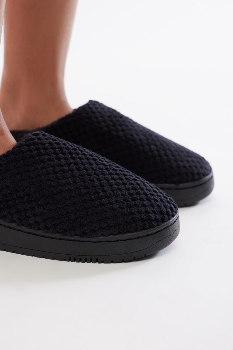 Pantuflas con Plataforma y Punta Cerrada - Image 2