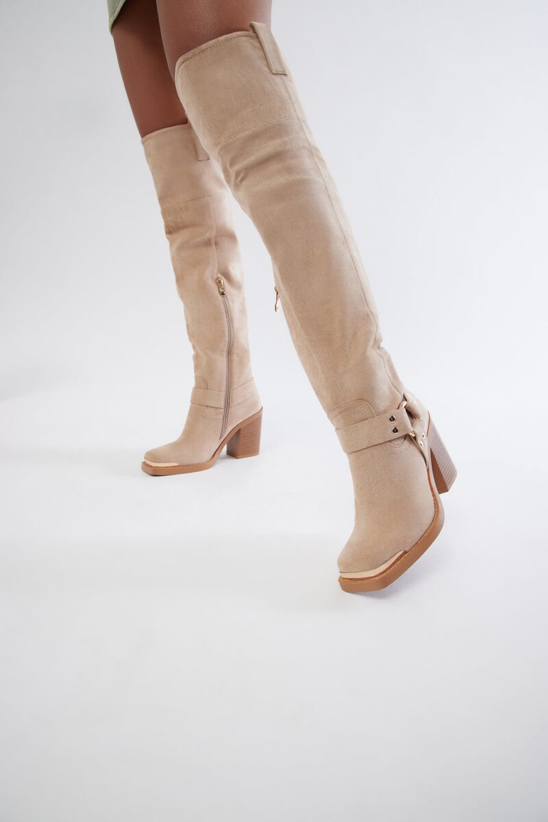 Botas Altas de Tacón Cuadrado con Detalles Metálicos - Image 6