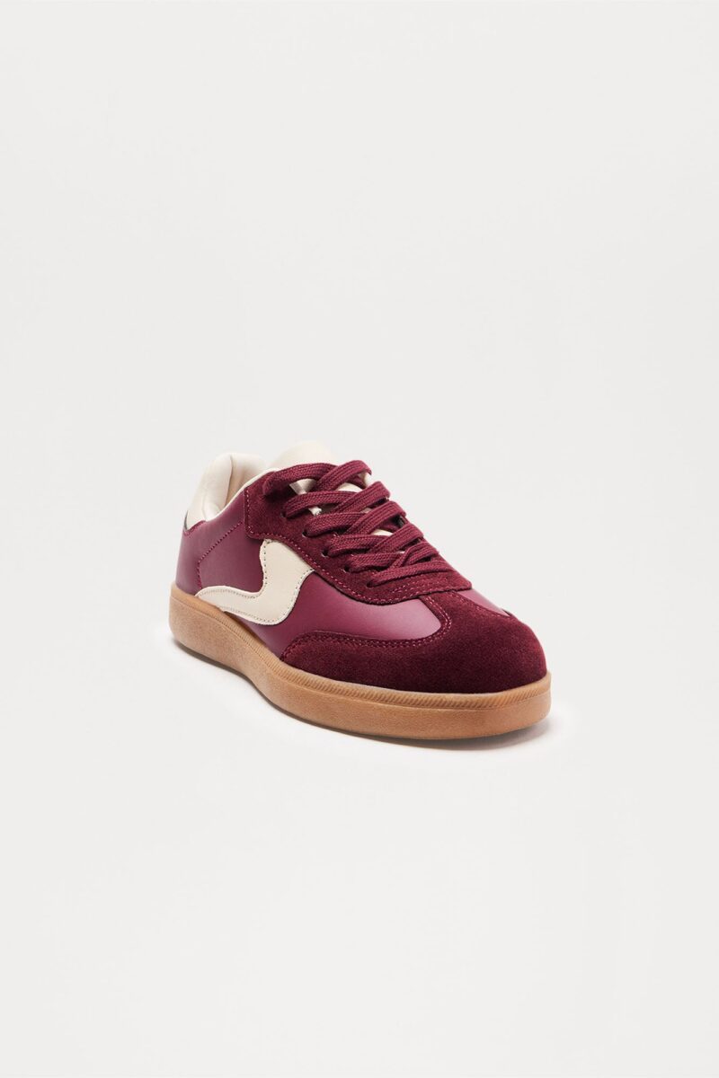 Zapatillas Deportivas Bajas con Cordones en Celeste - Image 29