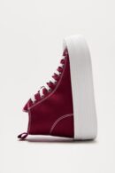 Zapatillas Deportivas con Plataforma y Detalle de Cordones