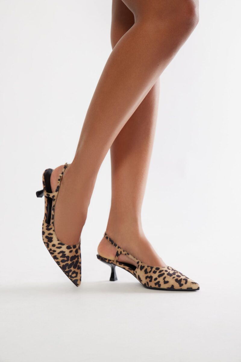 Zapatos de Tacón Gatito con Estampa de Leopardo - Image 10