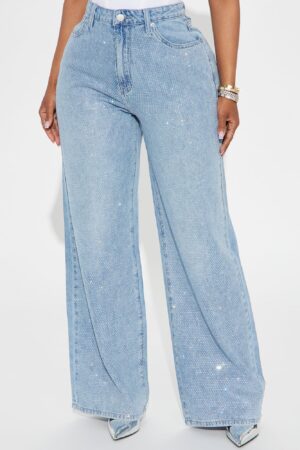 Jeans Anchos con Detalles Bordados en Lavado Claro