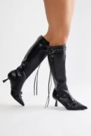 Botas de Tacón Medio Altas hasta la Rodilla con Detalles Metálicos