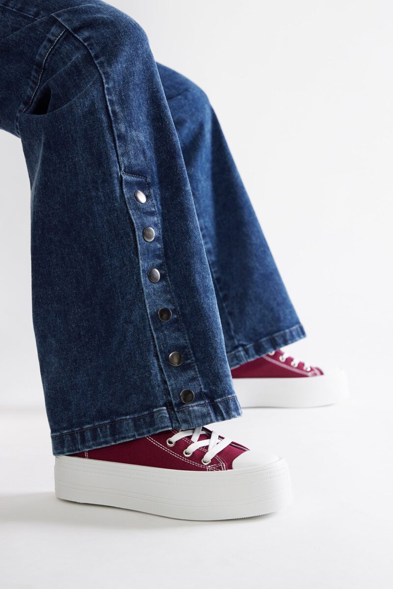 Zapatillas Deportivas con Plataforma y Detalle de Cordones - Image 4