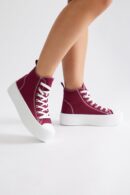 Zapatillas Deportivas con Plataforma y Detalle de Cordones
