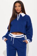 Conjunto de Pantalón y Polo de Felpa Estilo Country Club - Marino