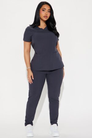 Conjunto Uniforme Médico Ajustable y Elástico