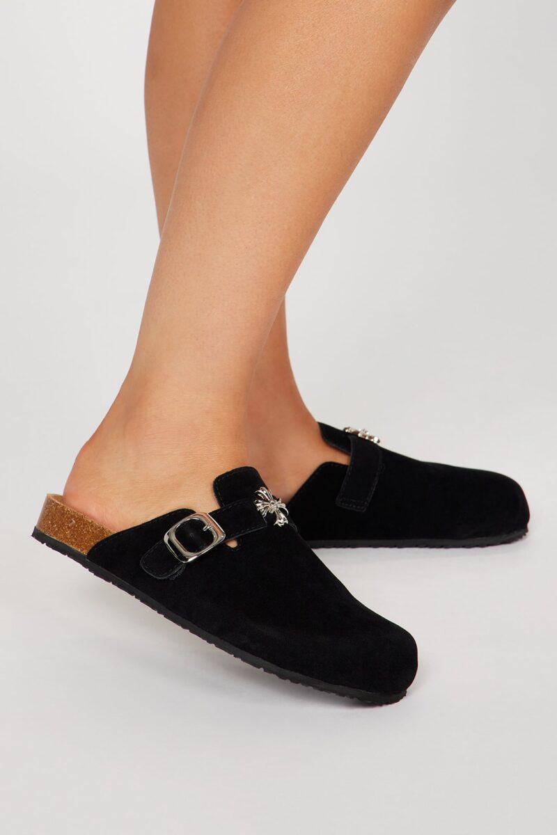 Sandalias Planas con Detalle de Metal - Negro - Image 3