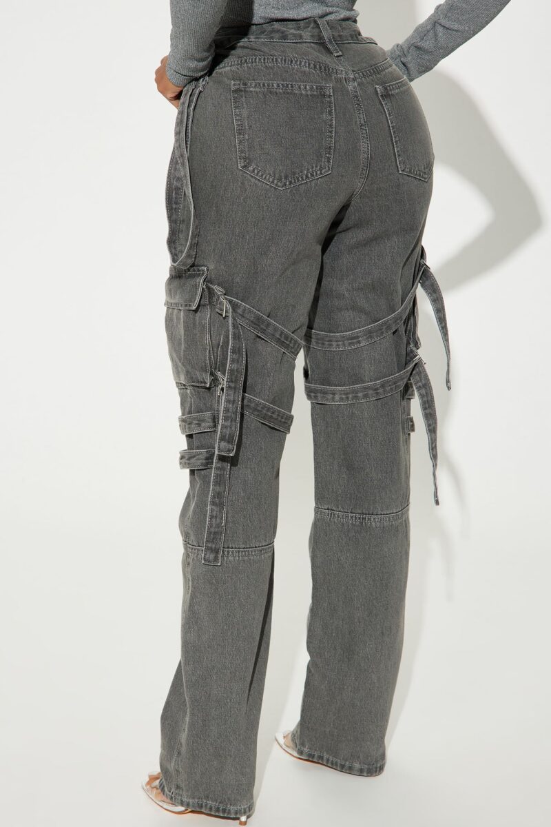 Jeans Rectos de Estilo Cargo con Bolsillos Funcionales - Image 3