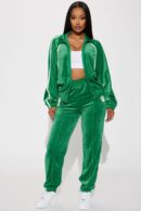 Conjunto Deportivo Retro de Terciopelo con Cierre Frontal