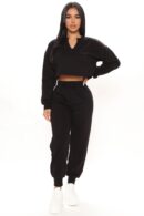 Conjunto Deportivo de Joggers con Sudadera V-Notch