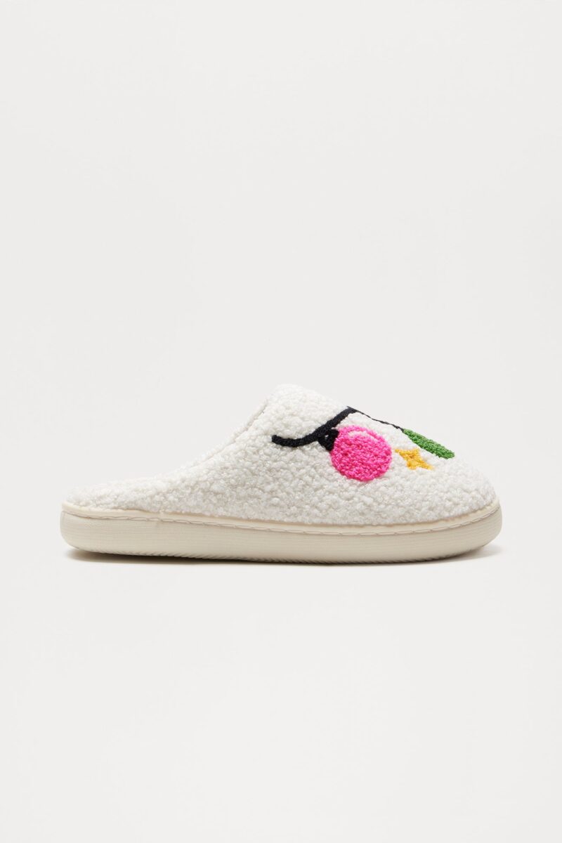 Pantuflas de Invierno con Estampado Festivo y Forro de Sherpa - Image 3