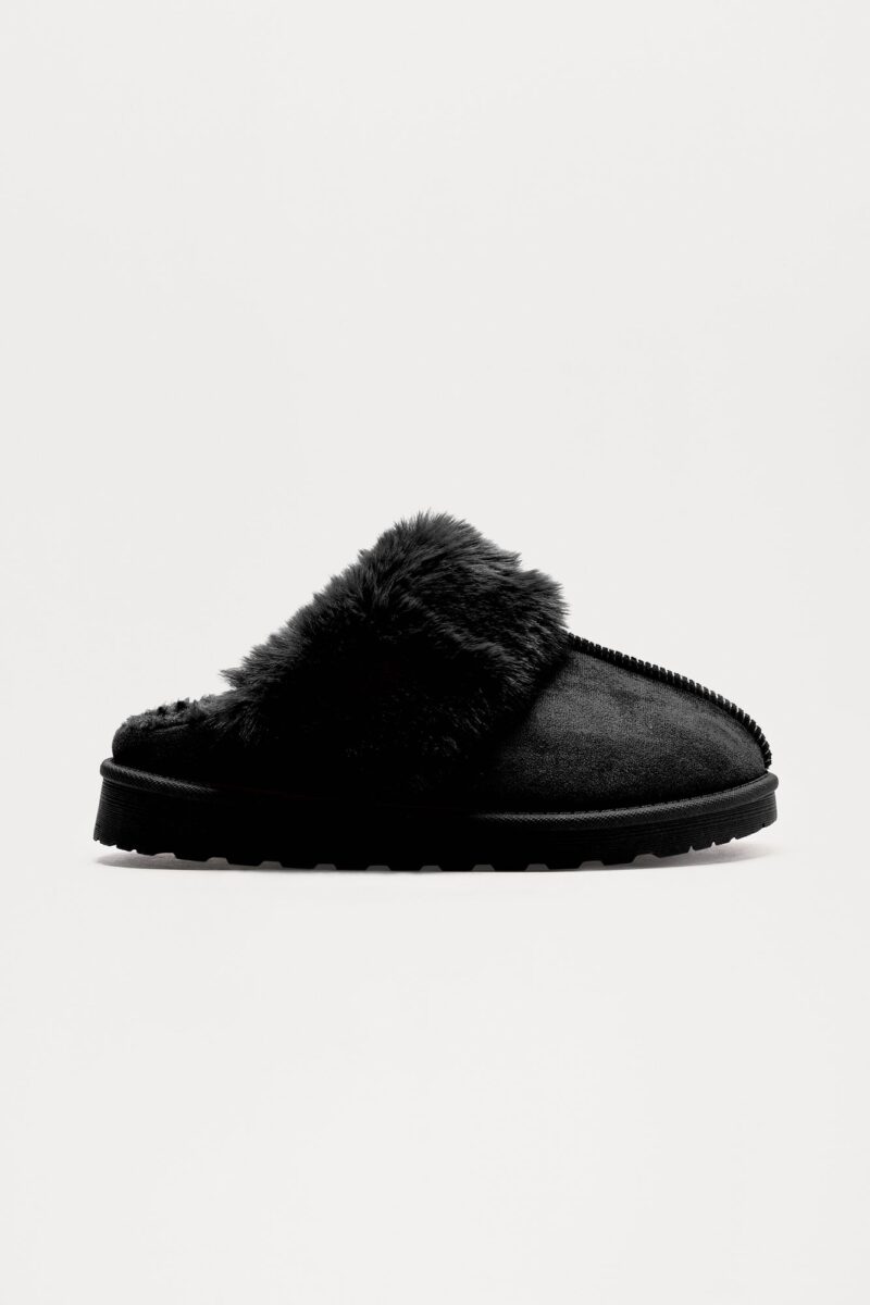 Pantuflas con Ribete de Piel Sintética y Punta Cerrada