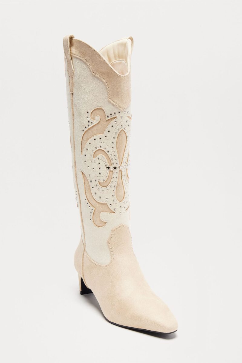 Botas Vaqueras Altas con Detalles de Tachas - Image 4
