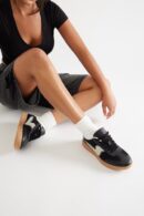 Zapatillas Bajas de Encaje en Borgoña